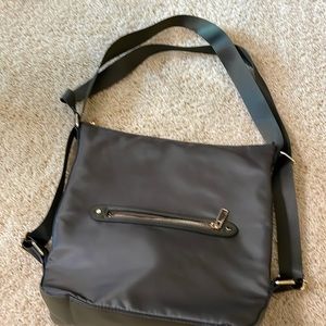 New without tags .. olive green nylon material